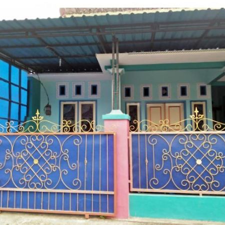 Ijen Osing Homestay Tamansuruh Exterior foto