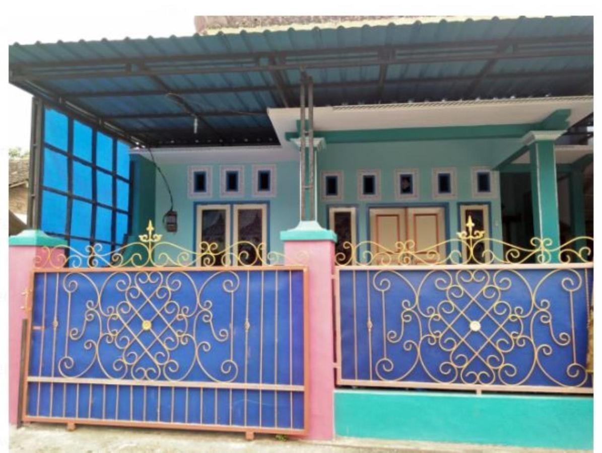 Ijen Osing Homestay Tamansuruh Exterior foto